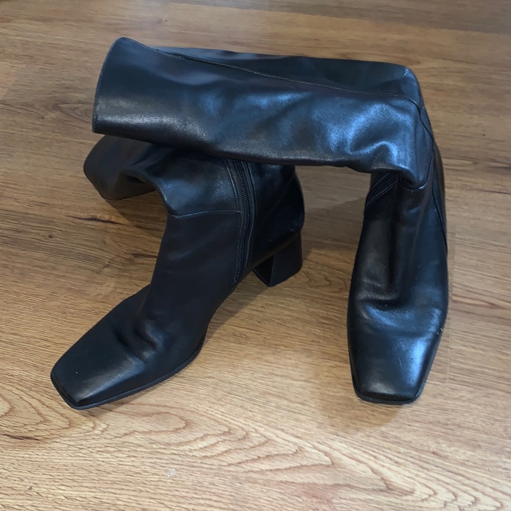 Black talk boots